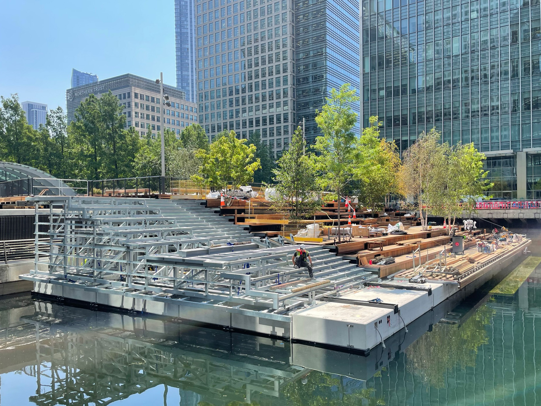 Pontoon installation