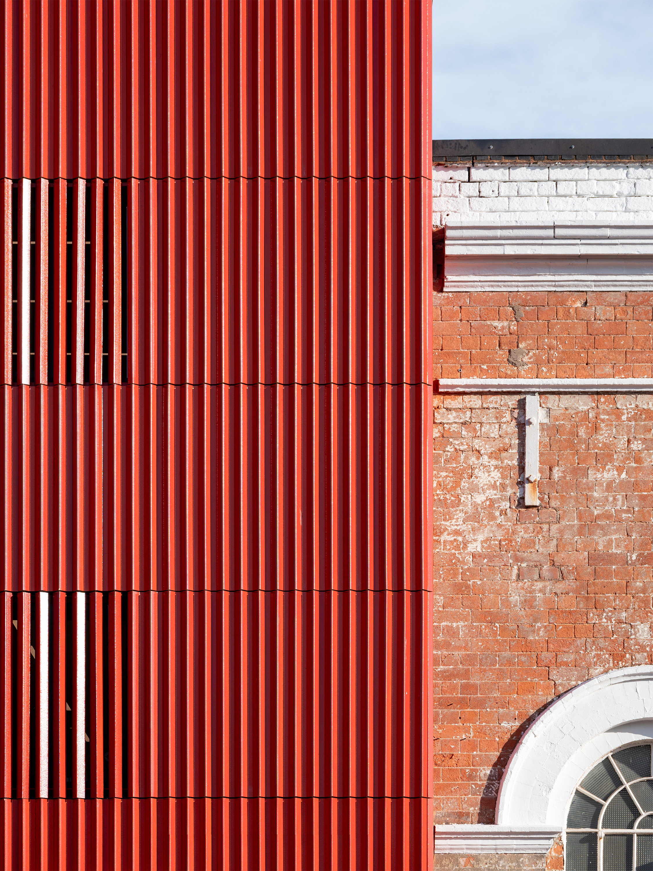 Solladrilho glazed terracotta cladding