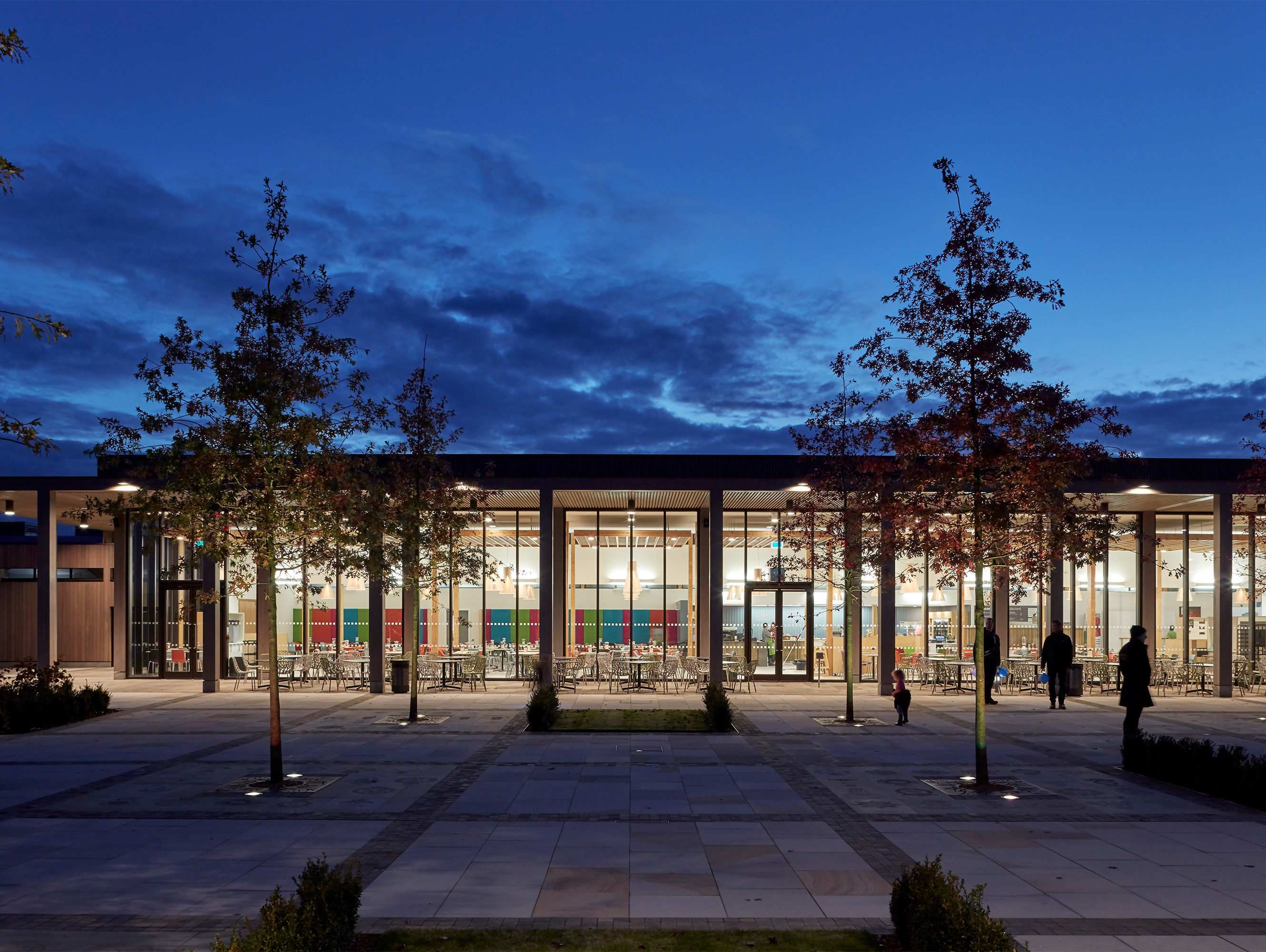 View to the restaurant from Heroes' Square