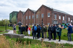 Port Loop tour led by Howells